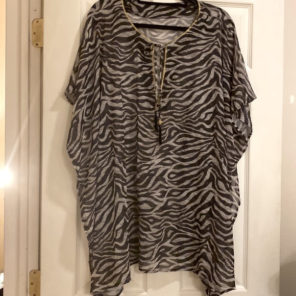 Kaftan in Zebra print with gold trim tasseled tie front at neckline Size OS - Picture 1 of 6